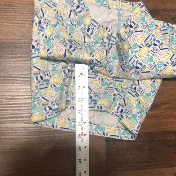 Vineyard Vines for Kentucky Derby shorts - Picture 5 of 7